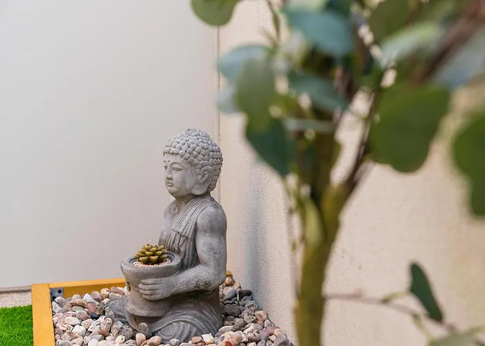 Bonjardim - Modern Garden Duplex M 아파트 포르투