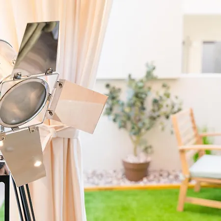 Bonjardim - Modern Garden Duplex M Appartement *