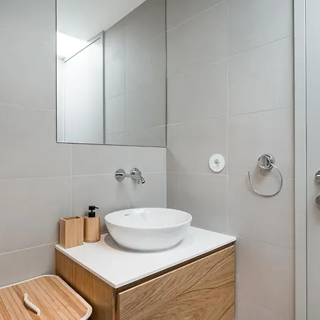 Apartment Bonjardim - Modern Garden Duplex M Porto