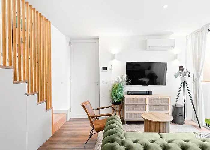 Bonjardim - Modern Garden Duplex M Daire